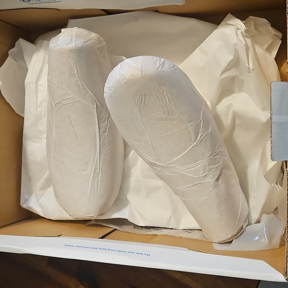 Hoka Empty Shoe Box W/ Inserts And Paper - Picture 3 of 4